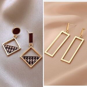 Elegant Gold and Black Geometric Earrings